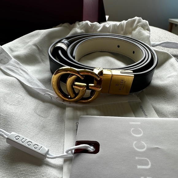 GG Marmont Reversible Thin Belt - Picture 1 of 10